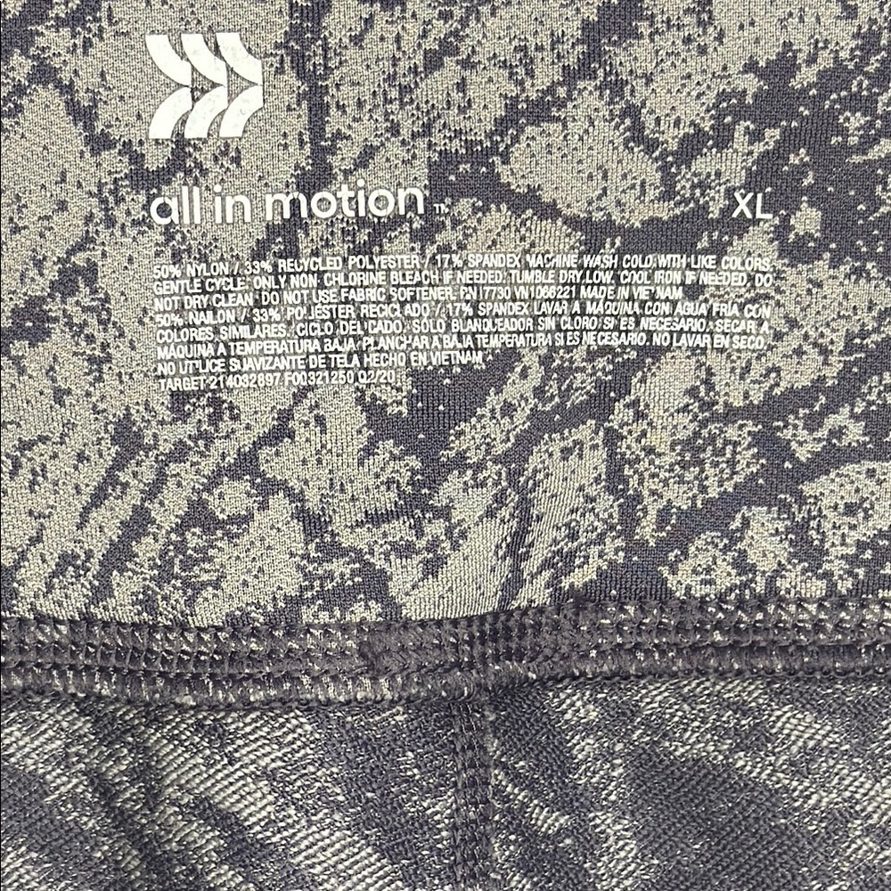 Women’s XL All in Motion Purple Patterned Leggings - Picture 2 of 3
